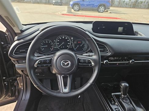 Used 2025 MAZDA CX-30 AWD 2.5 S w/ Preferred Package image 16