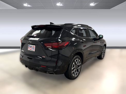 Used 2024 Chevrolet Blazer RS w/ Driver Confidence II Package AWD/4WD image 8