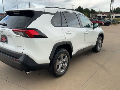 Used 2024 Toyota RAV4 XLE image 9