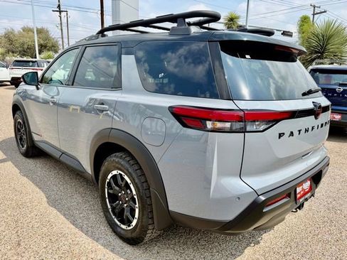 New 2026 Nissan Pathfinder Rock Creek image 5