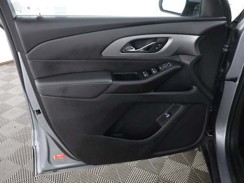 Used 2023 Chevrolet Traverse LT w/ LPO, Floor Liner Package AWD/4WD image 23