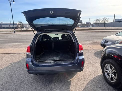 Used 2013 Subaru Outback 2.5i image 8
