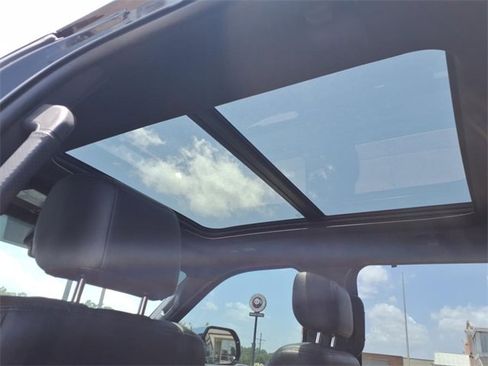 Used 2023 Toyota Tundra Capstone image 6