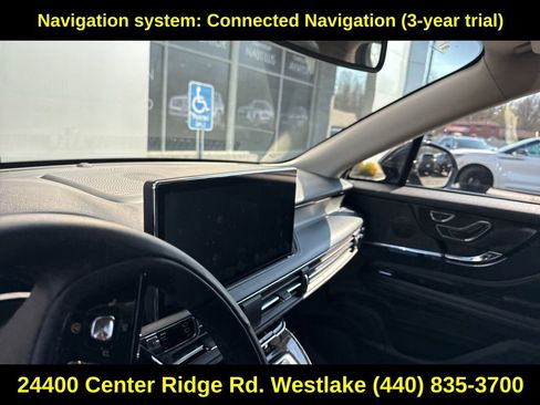 Used 2023 Lincoln Corsair AWD image 11