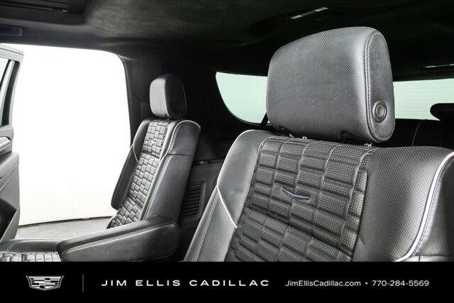 Used 2023 Cadillac Escalade ESV Sport Platinum w/ LPO, ONYX Package AWD/4WD image 20