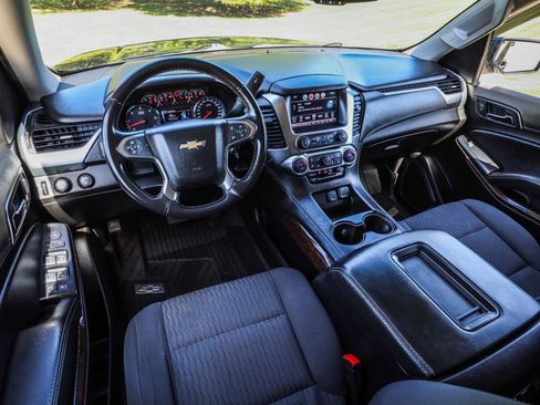 Used 2019 Chevrolet Tahoe LS AWD/4WD image 22