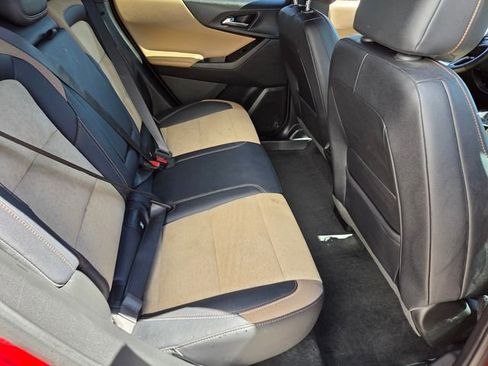 Certified 2025 Chevrolet Equinox ACTIV w/ Safety and Technology Package image 14