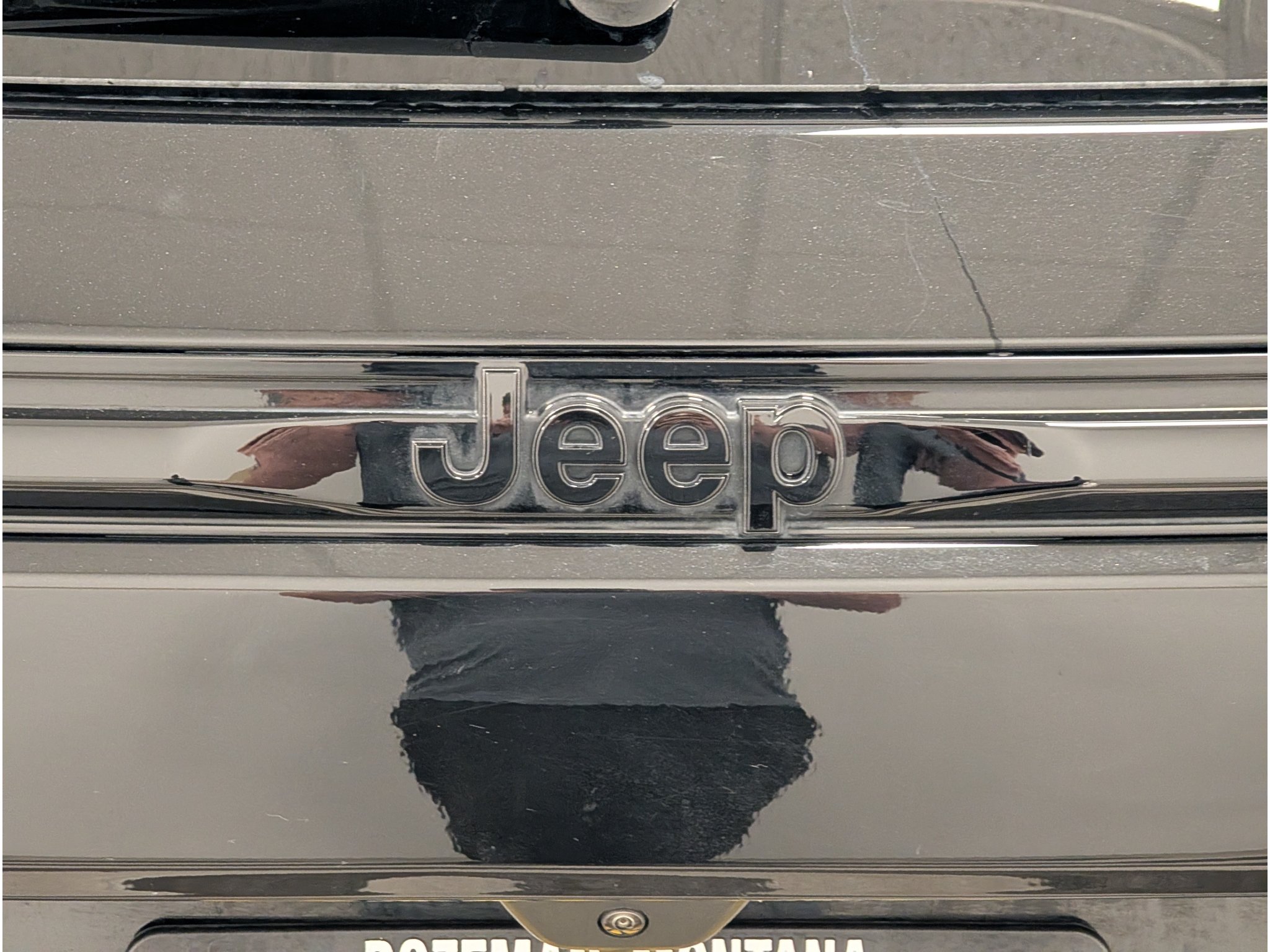 Used 2024 Jeep Grand Cherokee Limited w/ Black Appearance Package AWD/4WD image 5