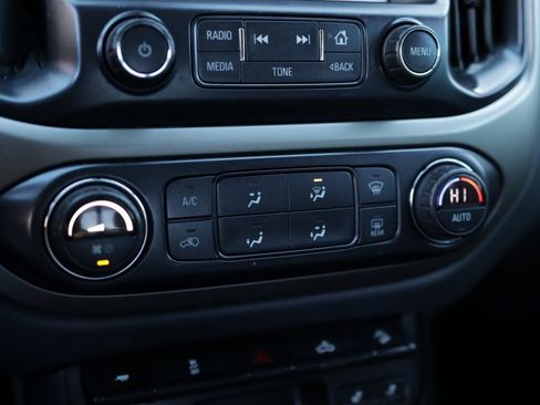 Used 2016 Chevrolet Colorado Z71 image 16