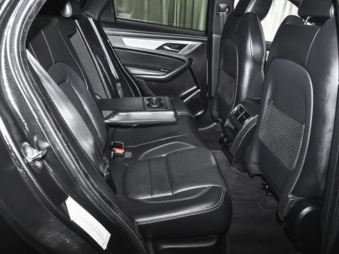 Used 2024 Jaguar F-PACE R-Dynamic S image 55