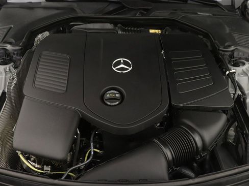 New 2025 Mercedes-Benz C 300 Sedan image 11