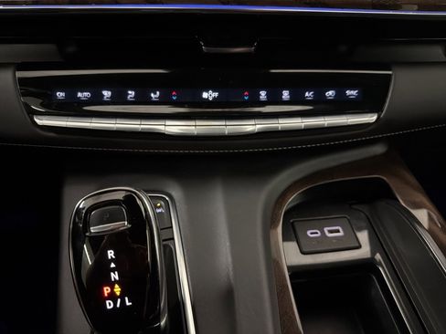 Used 2021 Cadillac Escalade ESV Sport Platinum image 24