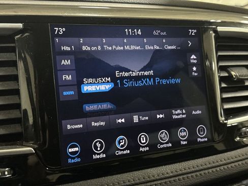 Used 2018 Chrysler Pacifica Limited image 14