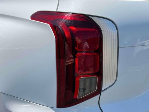 Used 2024 Hyundai Palisade Calligraphy AWD/4WD image 16