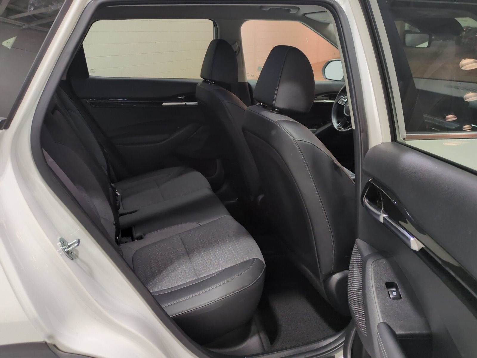 Certified 2024 Kia Seltos S FWD image 10