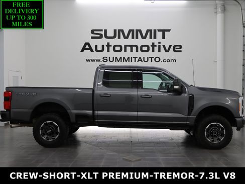 Used 2023 Ford F250 XLT w/ Black Appearance Package AWD/4WD image 1