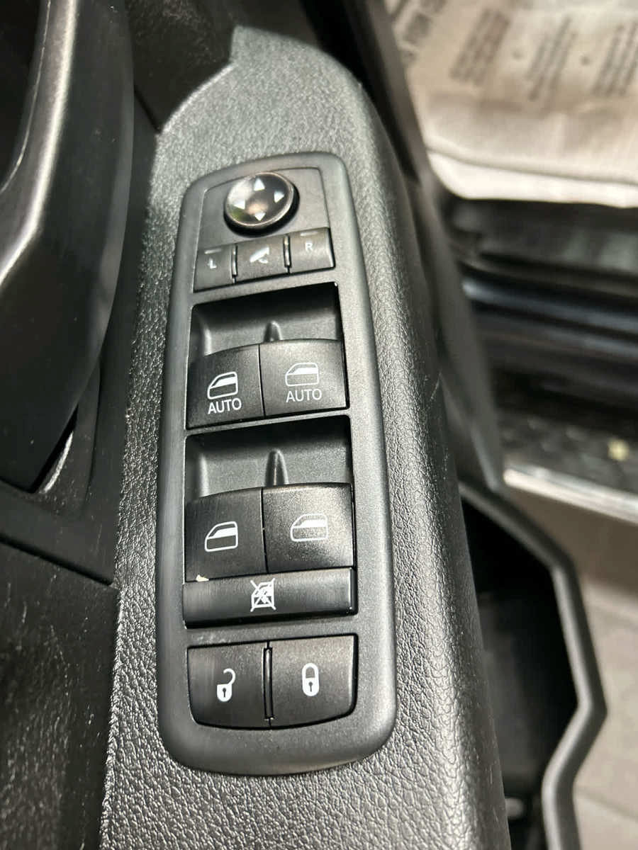 Used 2021 RAM 2500 Tradesman AWD/4WD image 25