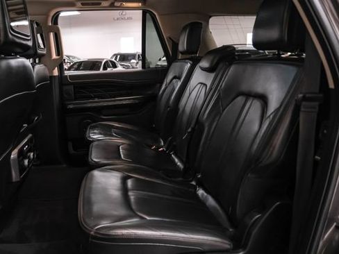 Used 2018 Ford Expedition Max Platinum image 37