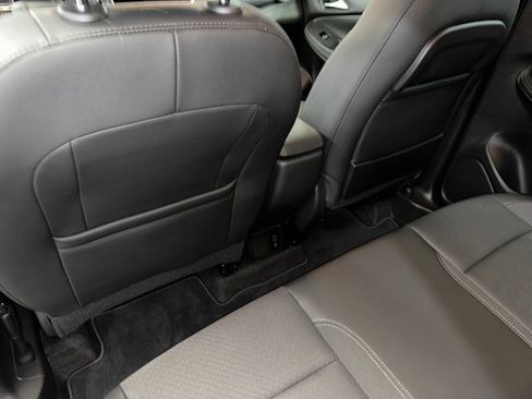 Certified 2023 Buick Encore GX Select image 19