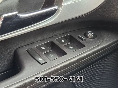 Used 2017 Chevrolet Equinox LT w/ Convenience Package AWD/4WD image 30