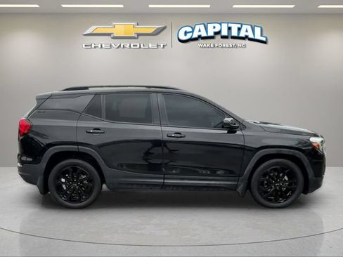 Used 2020 GMC Terrain SLE w/ Driver Convenience Package FWD image 6