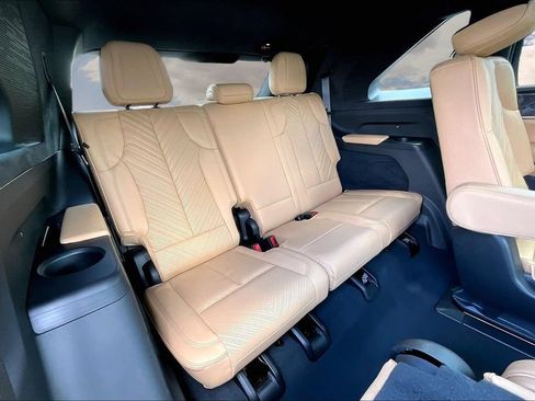 Certified 2025 Cadillac Escalade IQ Luxury 2 AWD/4WD image 26