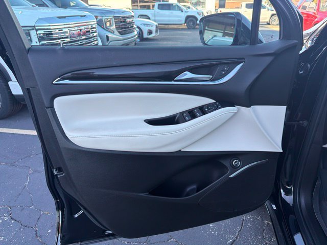 Certified 2024 Buick Enclave Essence w/ Sport Touring Edition AWD/4WD image 11