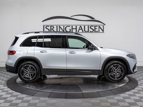 New 2024 Mercedes-Benz EQB 300 4MATIC image 4