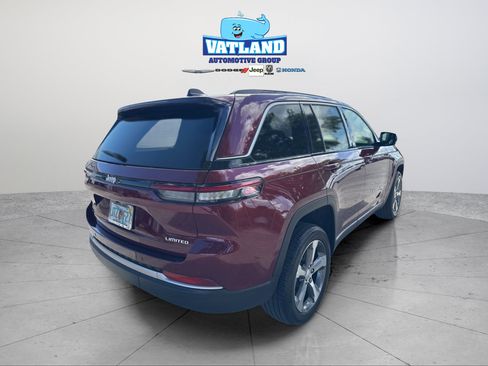 Used 2026 Jeep Grand Cherokee Limited RWD image 6