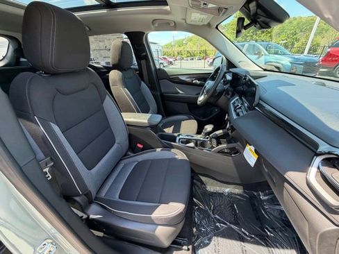 New 2026 Chevrolet TrailBlazer LT w/ Convenience Package AWD/4WD image 37