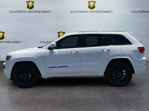 Used 2019 Jeep Grand Cherokee Altitude AWD/4WD image 8