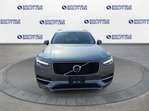 Used 2017 Volvo XC90 T6 Momentum w/ Vision Package image 9