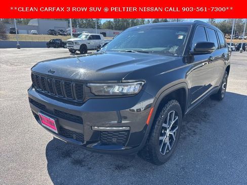 Used 2023 Jeep Grand Cherokee L Limited w/ Luxury Tech Group II image 7
