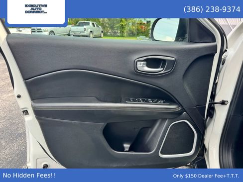 Used 2018 Jeep Compass Sport image 18