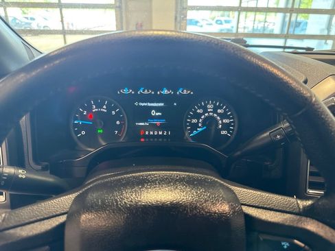Used 2015 Ford F150 XLT w/ Equipment Group 302A Luxury AWD/4WD image 27