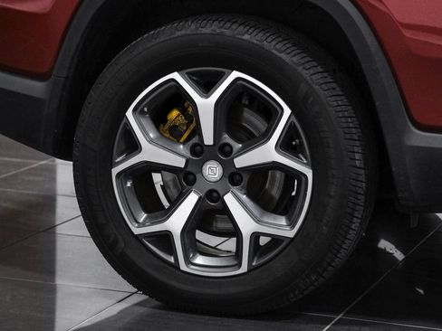 Used 2023 Rivian R1S Adventure AWD/4WD image 44