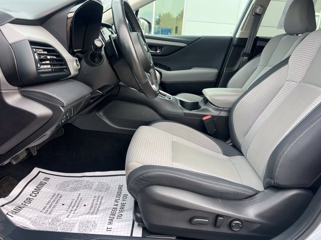Used 2024 Subaru Outback Premium AWD/4WD image 17