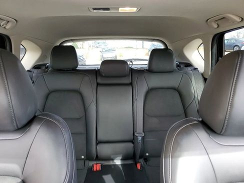 Used 2018 MAZDA CX-5 Touring w/ Preferred Equipment Package image 22