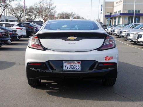 Used 2017 Chevrolet Volt LT image 6