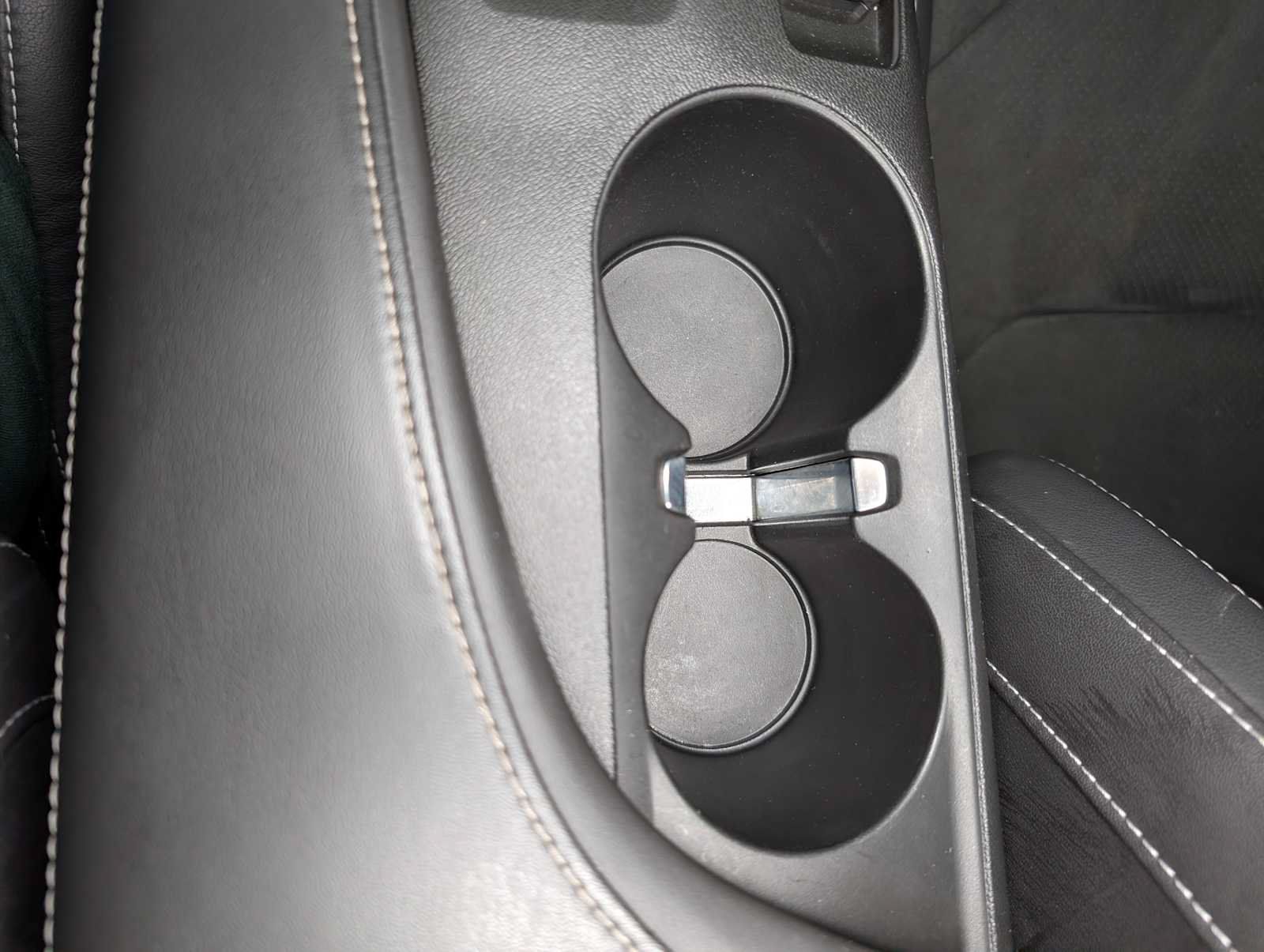 Used 2018 Chevrolet Camaro SS RWD image 23