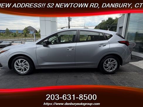 Used 2024 Subaru Impreza 2.0i AWD/4WD image 2