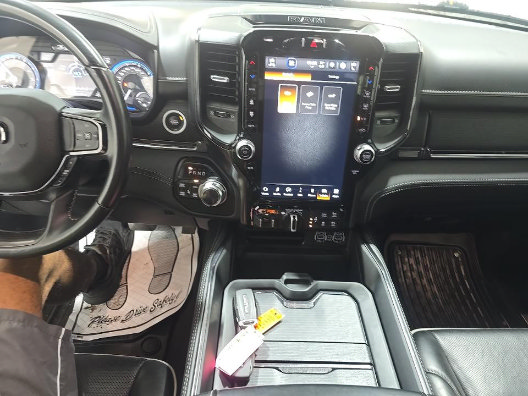 Used 2022 RAM 1500 Limited w/ Trailer Tow Group AWD/4WD image 9