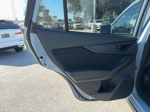 Used 2023 Subaru Crosstrek 2.0i image 11