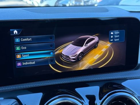 Used 2025 Mercedes-Benz CLA 250 CLA 250 image 5