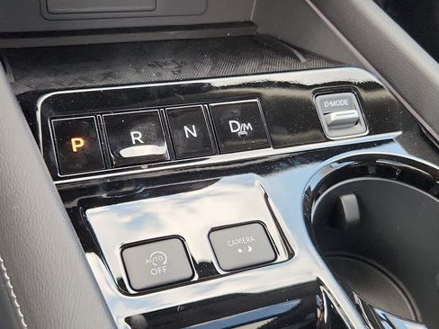 New 2025 Nissan Murano SL image 14