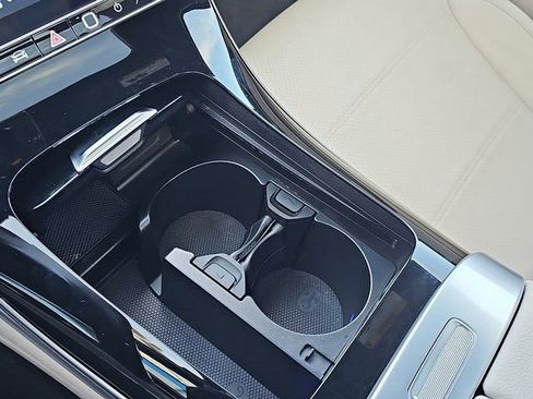 Used 2023 Mercedes-Benz C 300 4MATIC Sedan image 24