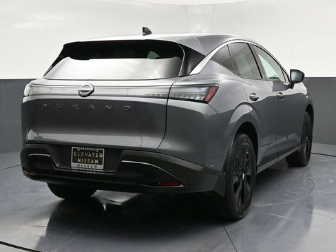 Used 2025 Nissan Murano SV image 4