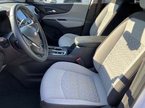 Used 2024 Chevrolet Equinox LT image 5