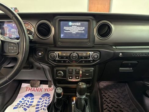Used 2020 Jeep Wrangler Sport S image 32