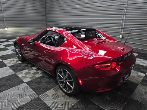 Used 2021 MAZDA MX-5 Miata RF Grand Touring RWD image 11